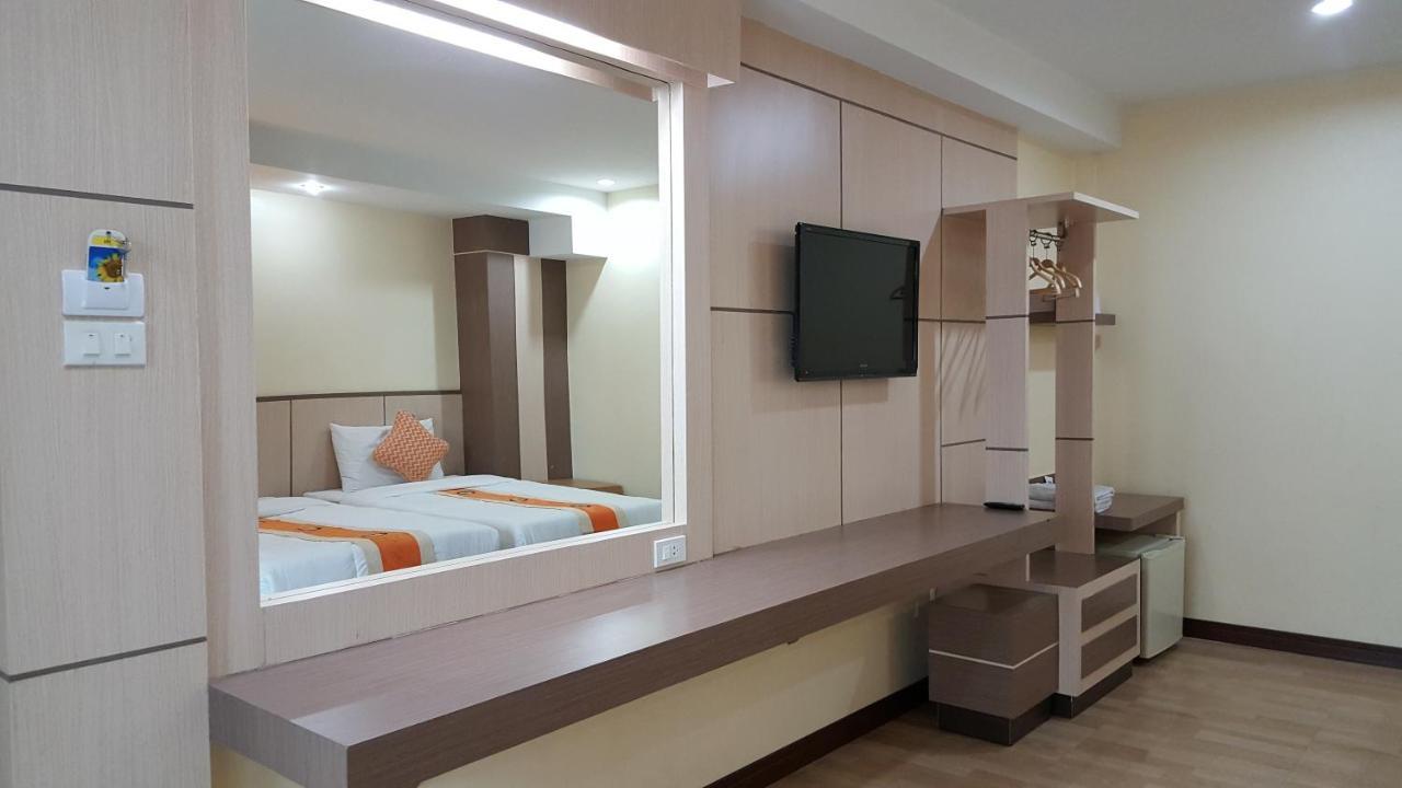 Kaen Nakorn Hotel Khon Kaen Bagian luar foto